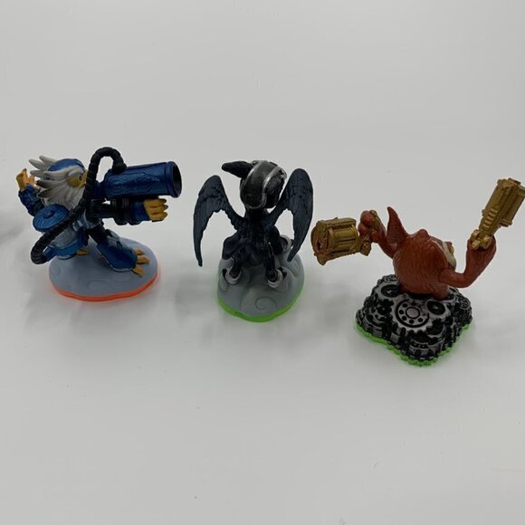 Skylanders Game Character Figure Bundle - Picture 6 of 7